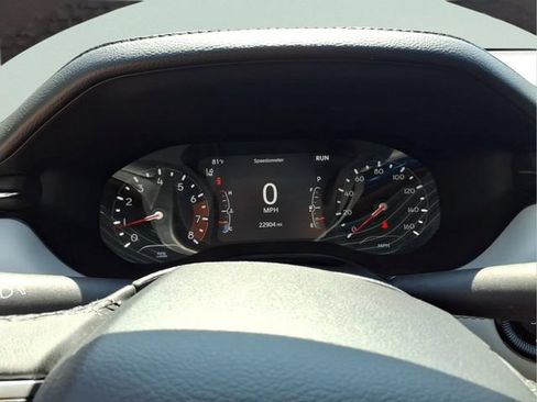 Used 2023 Jeep Compass Limited AWD/4WD image 19