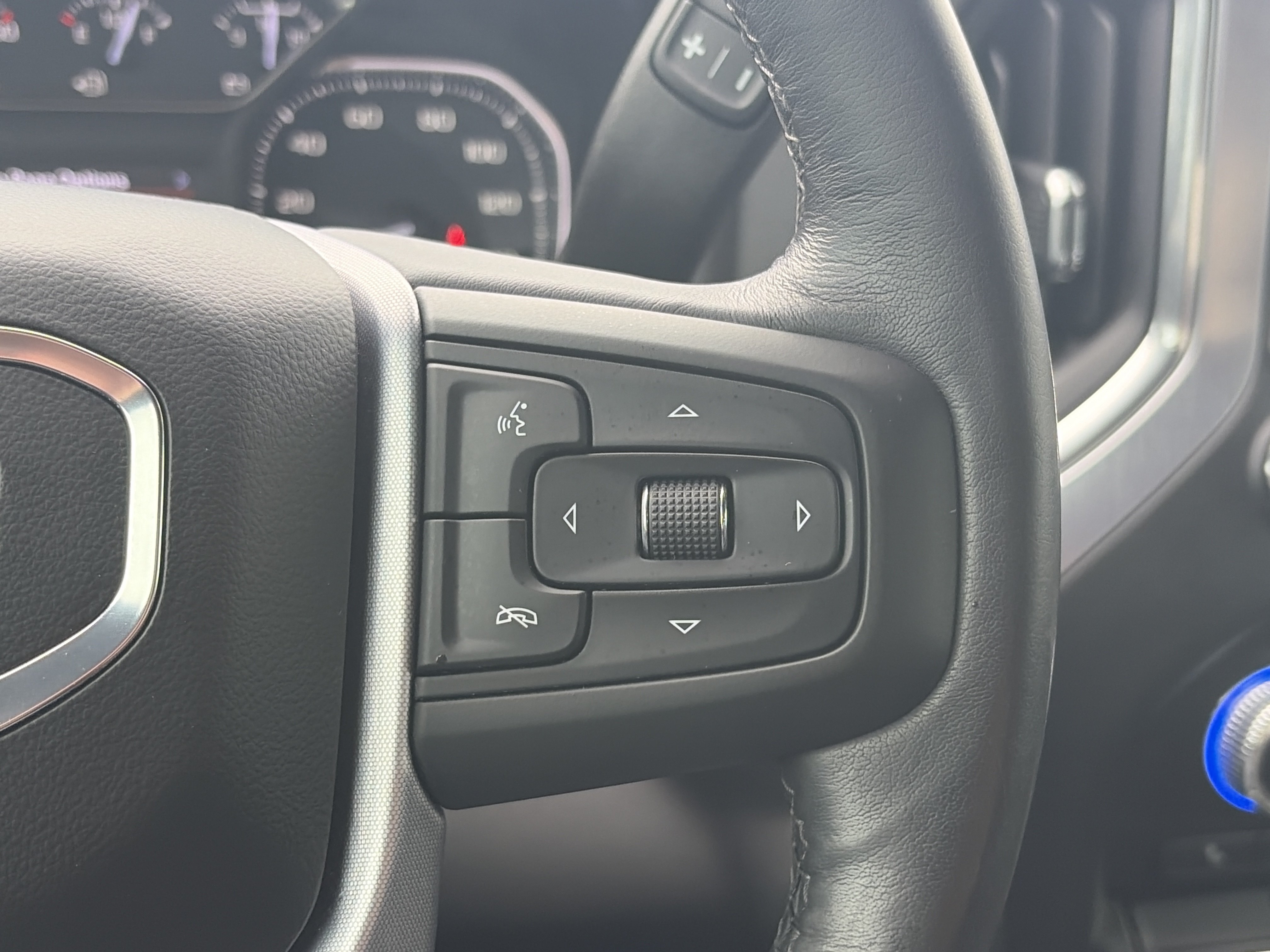 Used 2020 GMC Sierra 1500 Elevation w/ Elevation Value Package AWD/4WD image 32