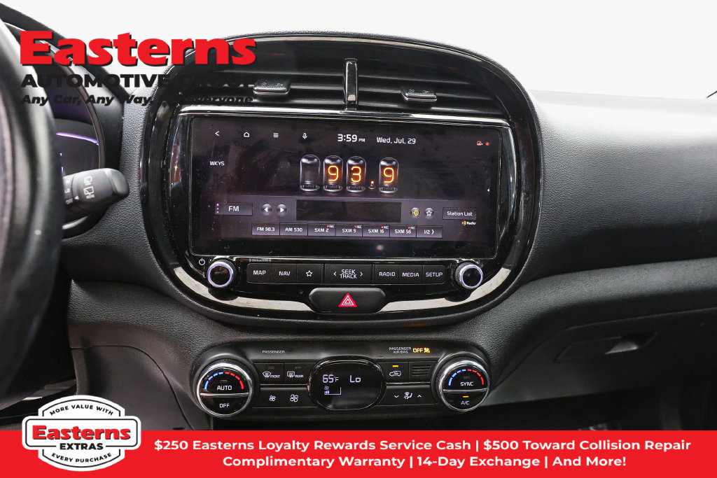 Used 2023 Kia Soul EX FWD image 13