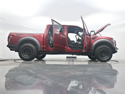 Used 2018 Ford F150 Raptor w/ Equipment Group 802A Luxury image 36