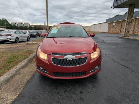 Used 2013 Chevrolet Cruze LT w/ RS Package FWD image 2