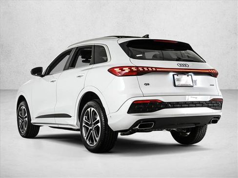 New 2025 Audi Q5 Premium image 8