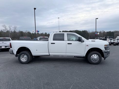 New 2026 RAM 3500 Tradesman w/ Chrome Appearance Group image 4