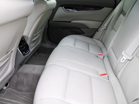 Used 2014 Cadillac XTS Platinum AWD/4WD image 23