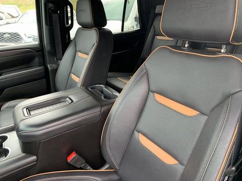 Certified 2024 GMC Yukon AT4 image 6