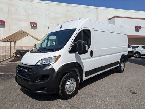 Used 2023 RAM ProMaster 2500 FWD image 7