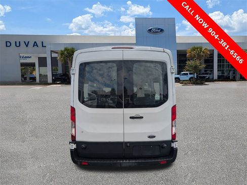 Used 2017 Ford Transit 350 XL image 5