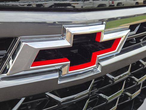 New 2026 Chevrolet Silverado 1500 ZR2 AWD/4WD image 19