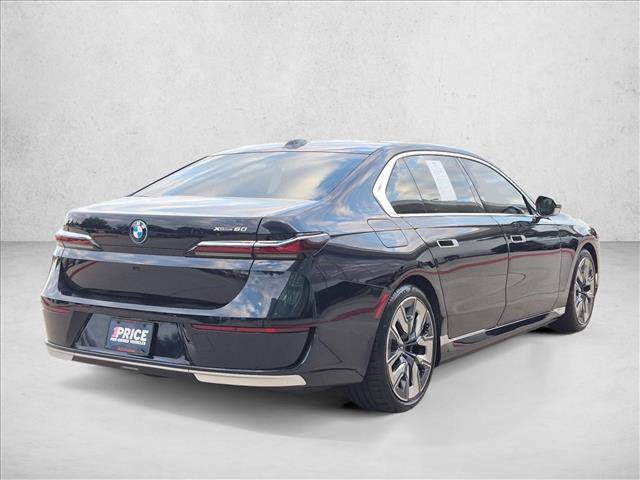 Used 2023 BMW i7 xDrive60 w/ Parking Assistance Package AWD/4WD image 5