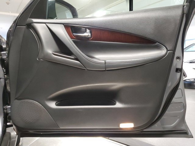 Used 2017 INFINITI QX50 AWD w/ Premium Package image 34
