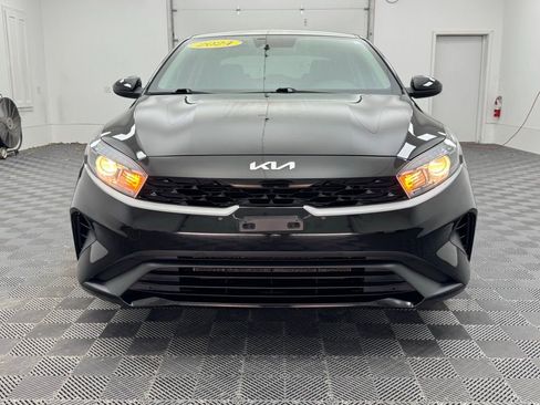 Used 2024 Kia Forte LXS FWD image 11