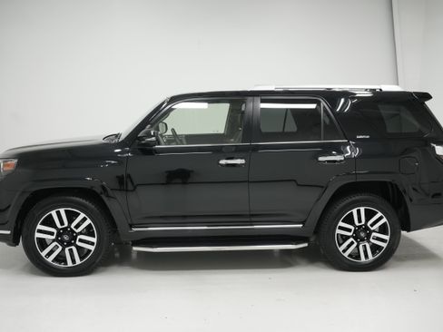 Used 2016 Toyota 4Runner Limited RWD image 7