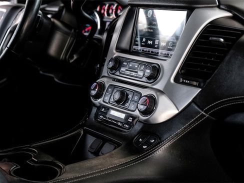 Used 2018 GMC Yukon SLT w/ Open Road Package image 22