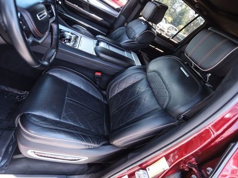 Used 2022 Jeep Grand Wagoneer Series III w/ Flexible Seating Group AWD/4WD image 74