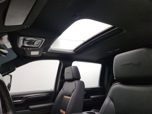 Used 2024 GMC Sierra 3500 AT4 w/ AT4 Premium Plus Package image 16