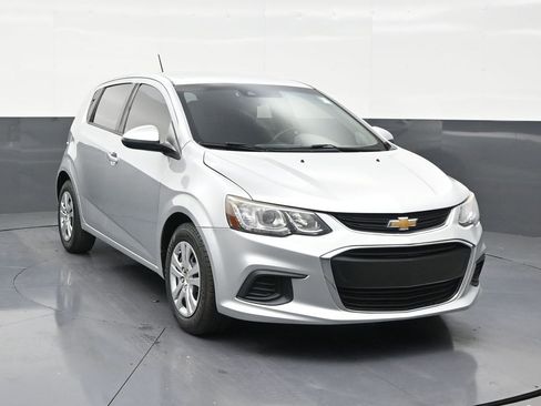 Used 2020 Chevrolet Sonic LT image 7