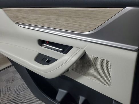 Certified 2025 MAZDA CX-90 3.3 Turbo w/ Premium Plus Pkg image 19