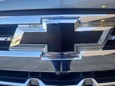 Used 2023 Chevrolet Silverado 1500 LTZ AWD/4WD image 9