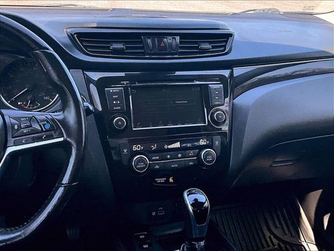 Used 2019 Nissan Rogue Sport SL image 15