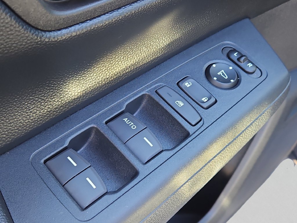 Used 2024 Honda CR-V LX image 21