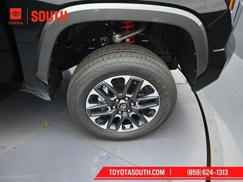 New 2026 Toyota Tundra Limited AWD/4WD image 40