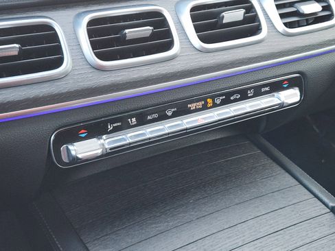 Used 2020 Mercedes-Benz GLE 350 image 17