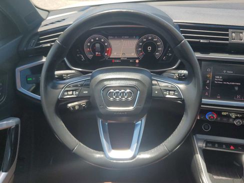 Used 2021 Audi Q3 2.0T Premium Plus w/ Premium Plus Package AWD/4WD image 11