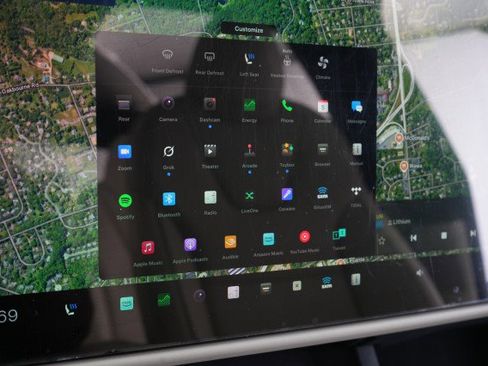 Used 2024 Tesla Model X Plaid image 54