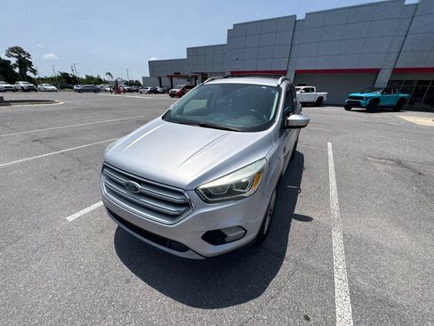 Used 2017 Ford Escape Titanium AWD/4WD image 7