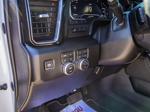 Used 2024 GMC Sierra 2500 Denali Ultimate AWD/4WD image 33