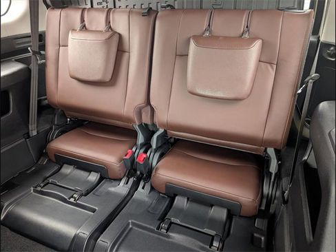 Used 2019 Toyota 4Runner Limited image 11