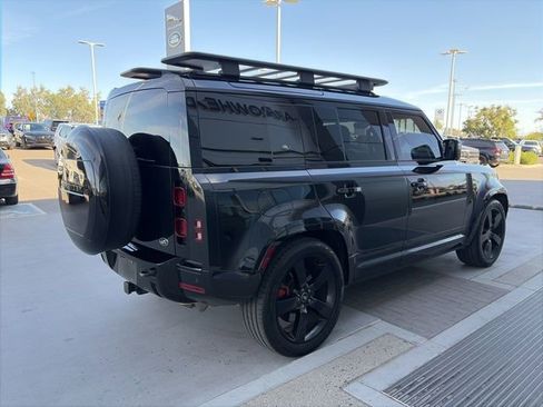 Used 2023 Land Rover Defender 110 X-Dynamic SE AWD/4WD image 3