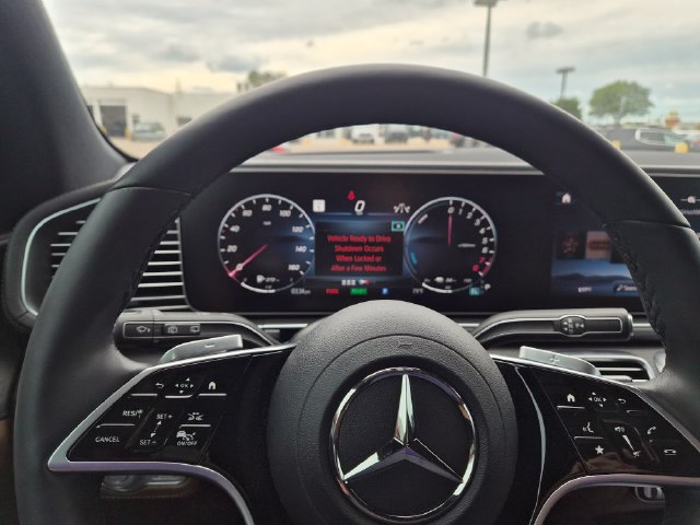 Used 2025 Mercedes-Benz GLE 450e 4MATIC image 16