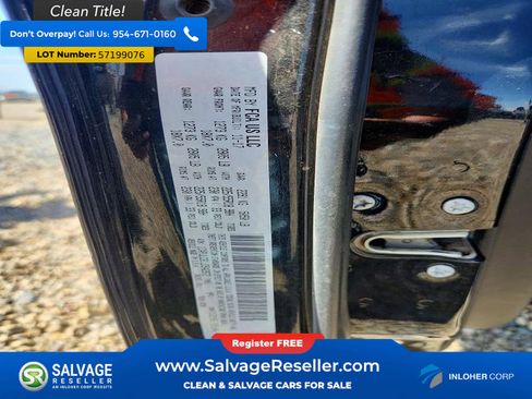 Used 2018 Jeep Cherokee Latitude w/ Altitude Package FWD image 16