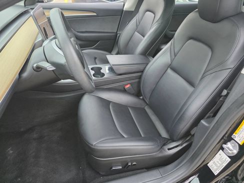 Used 2023 Tesla Model 3 Standard Range RWD image 16