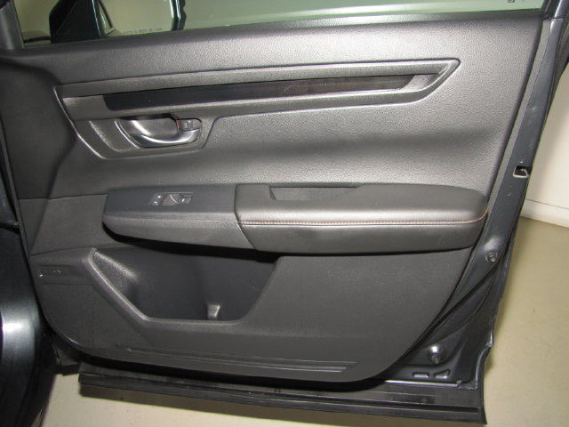 Used 2025 Honda CR-V Sport-L image 44