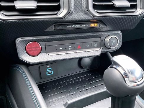 Used 2024 Ford Mustang Dark Horse image 15