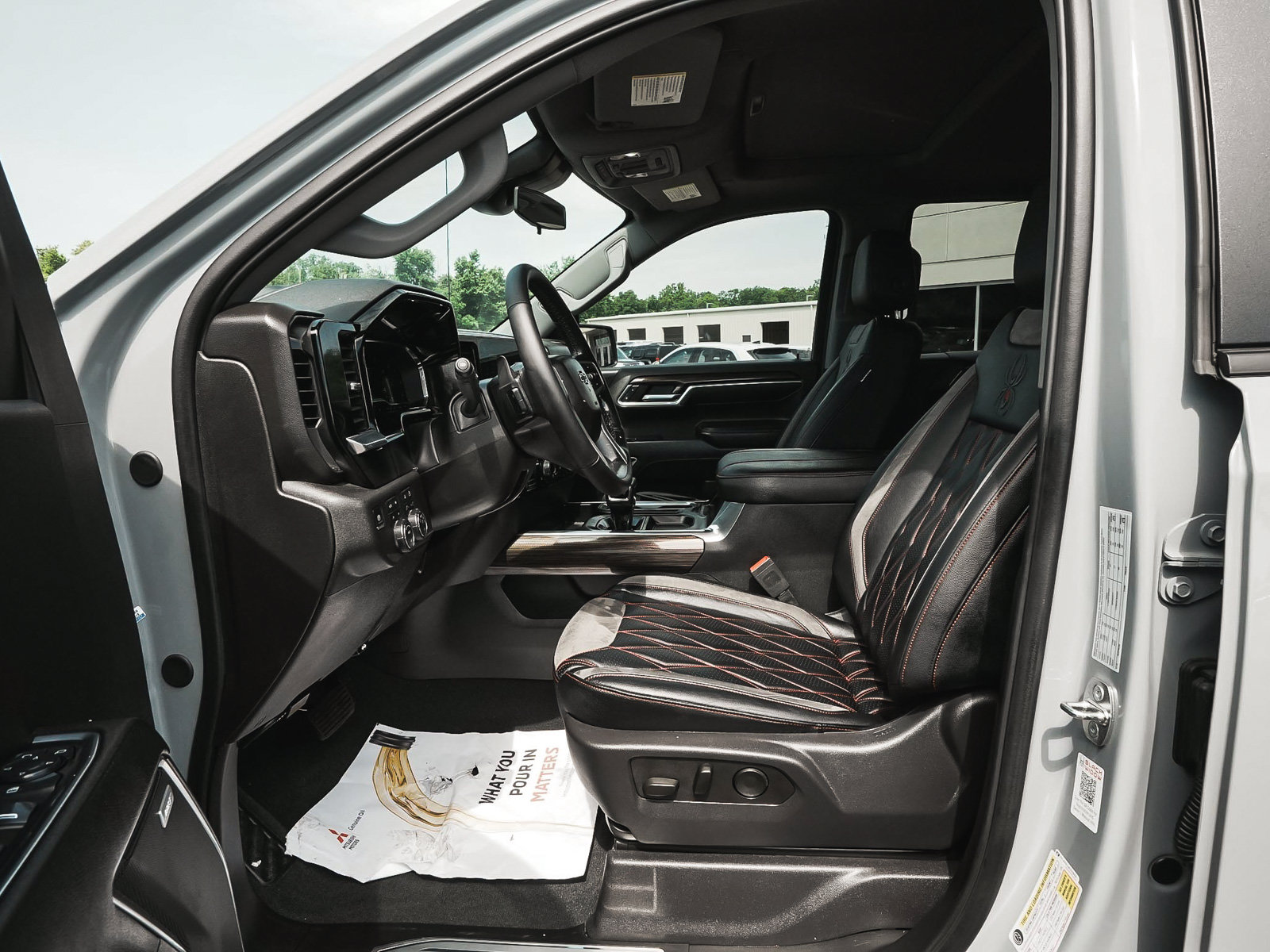 Used 2024 Chevrolet Silverado 1500 RST w/ All Star Edition Plus AWD/4WD image 31