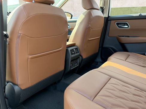 New 2026 Nissan Rogue Platinum image 20