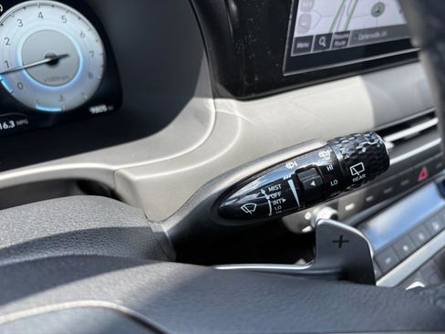 Used 2025 Hyundai Palisade SEL FWD image 44