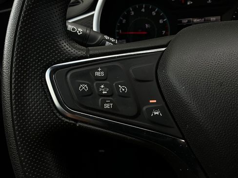 Used 2024 Chevrolet Malibu LT image 36