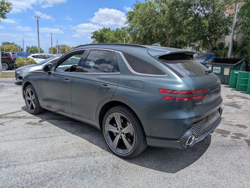 Used 2022 Genesis GV70 3.5T Sport w/ Sport Prestige Package image 6