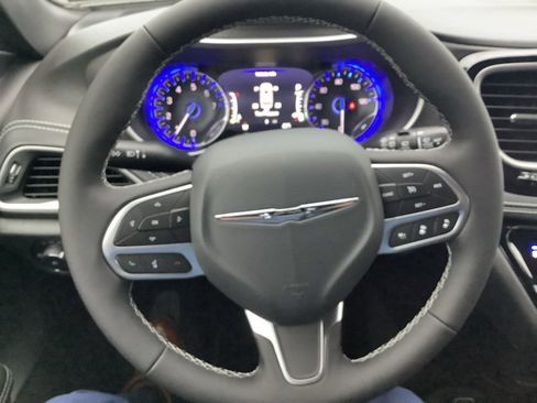 New 2026 Chrysler Pacifica Select image 17