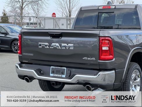 New 2026 RAM 1500 4x4 Crew Cab image 8