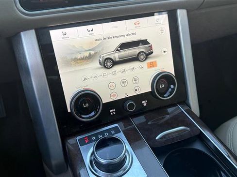 Used 2019 Land Rover Range Rover HSE image 33