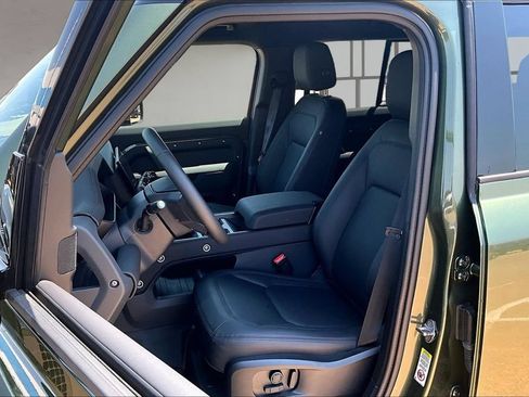 Certified 2026 Land Rover Defender 110 S AWD/4WD image 25