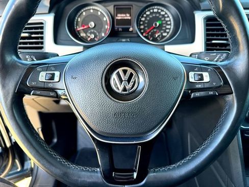 Used 2019 Volkswagen Atlas SE image 11