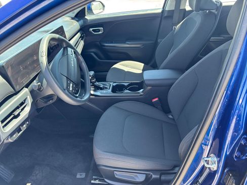 Used 2026 Kia K4 FWD image 25