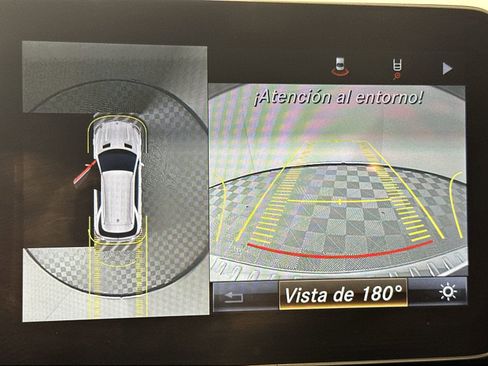 Used 2019 Mercedes-Benz GLE 400 4MATIC image 17
