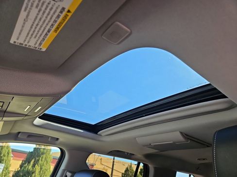 Used 2019 GMC Yukon Denali w/ Open Road Package image 21